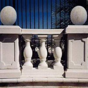 BALUSTRADE